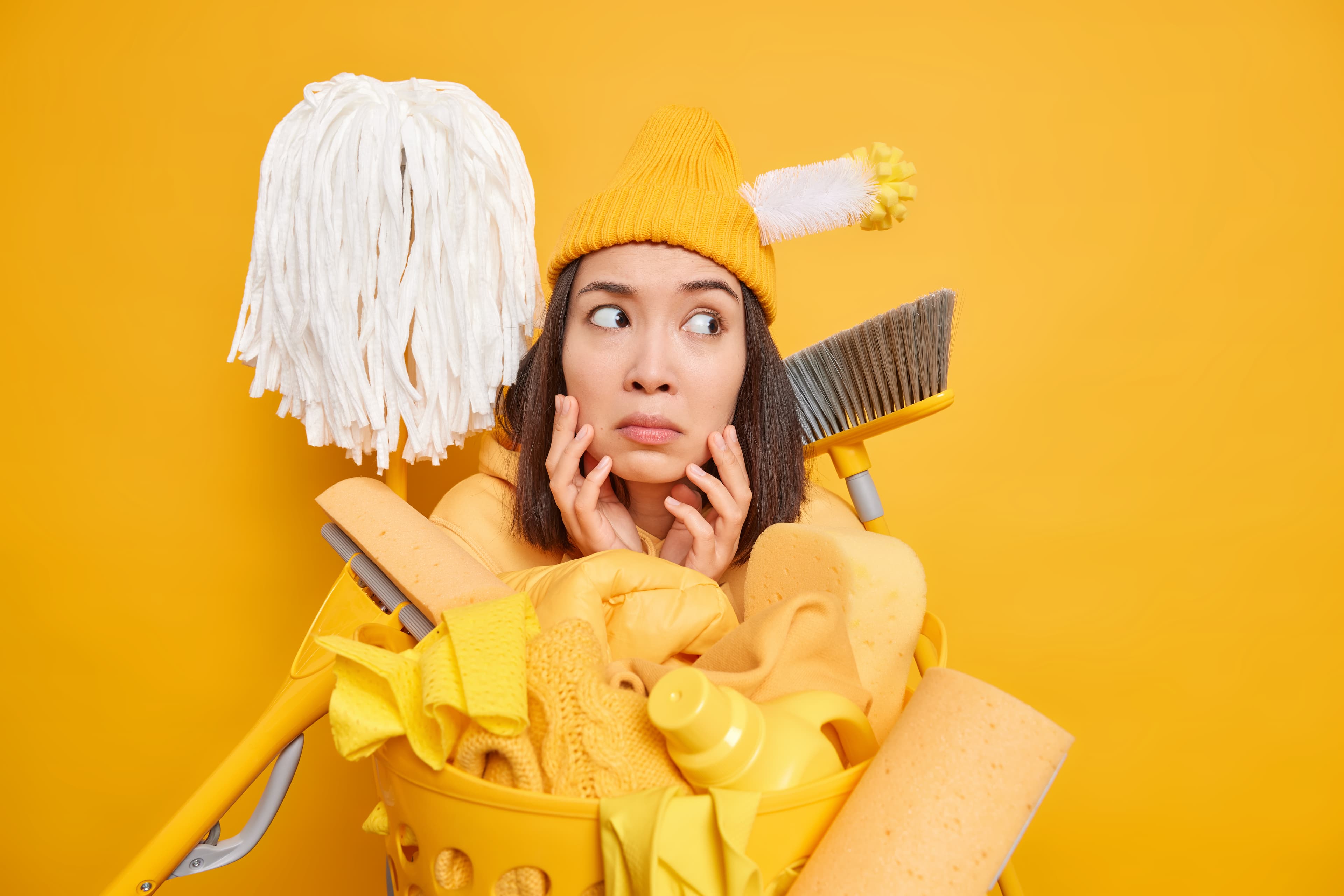Top 10 Mistakes People Make When Managing Household Tasks